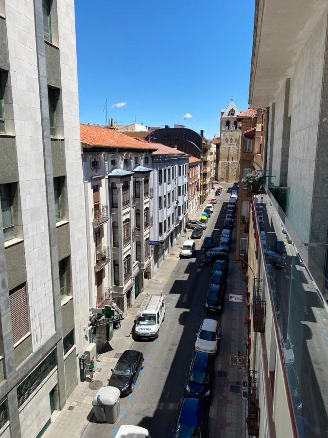 Maison San Isidoro - Garaje Y Wifi Gratuito Леон Екстер'єр фото